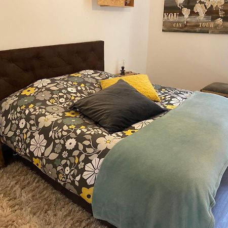 Le Loft Vintage Epernay Avec Netflix, Velos, Parking Gratuit Екстериор снимка